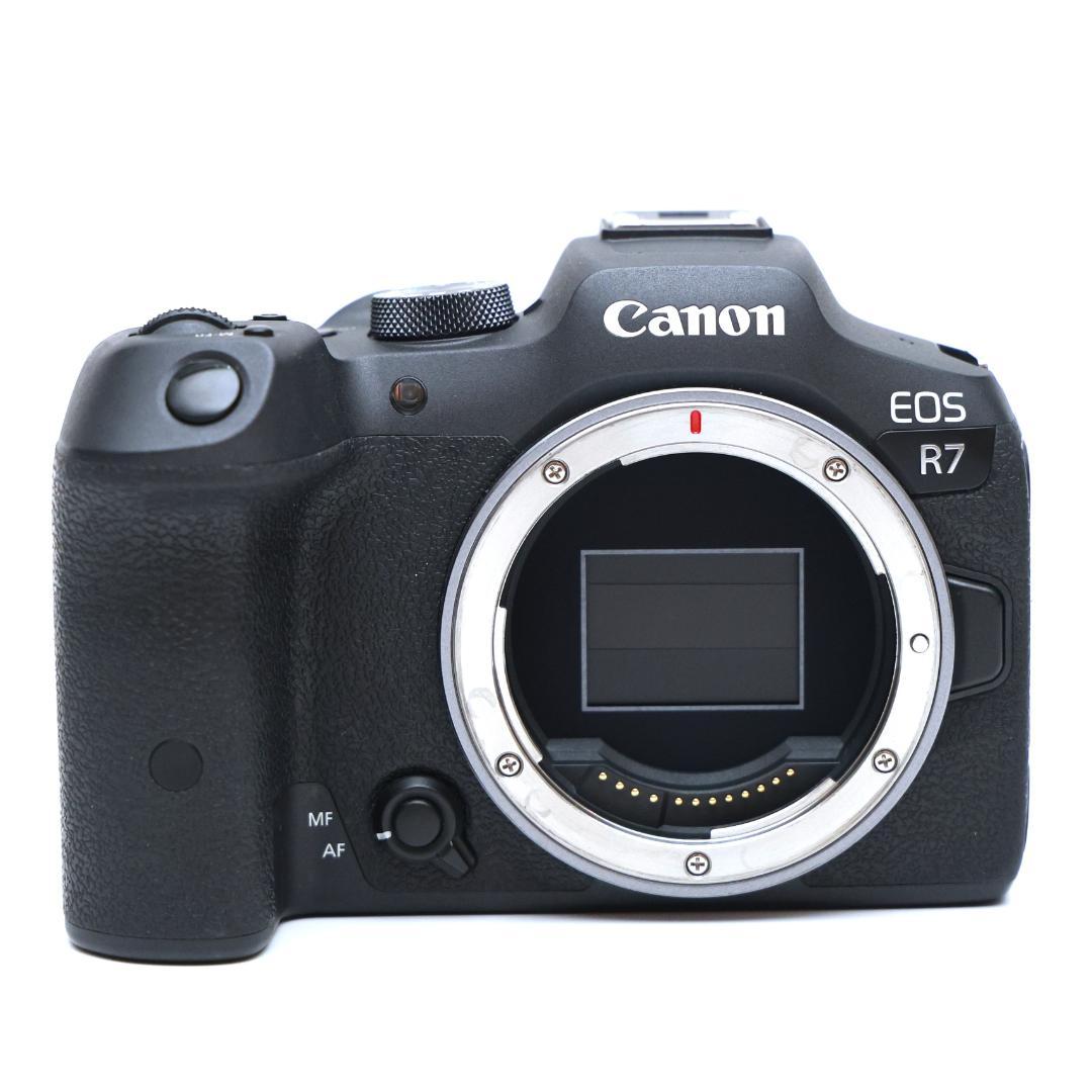 ★付属品完備★ キヤノン EOS R7 ボディ ミラーレス一眼