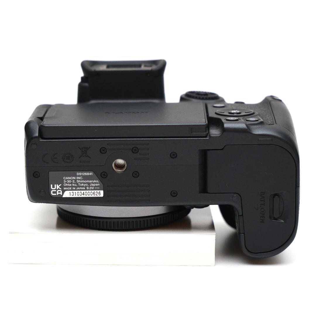 ★付属品完備★ キヤノン EOS R7 ボディ ミラーレス一眼