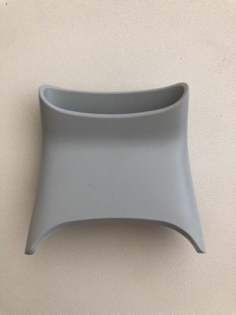 24　SONY REON POCKET 5