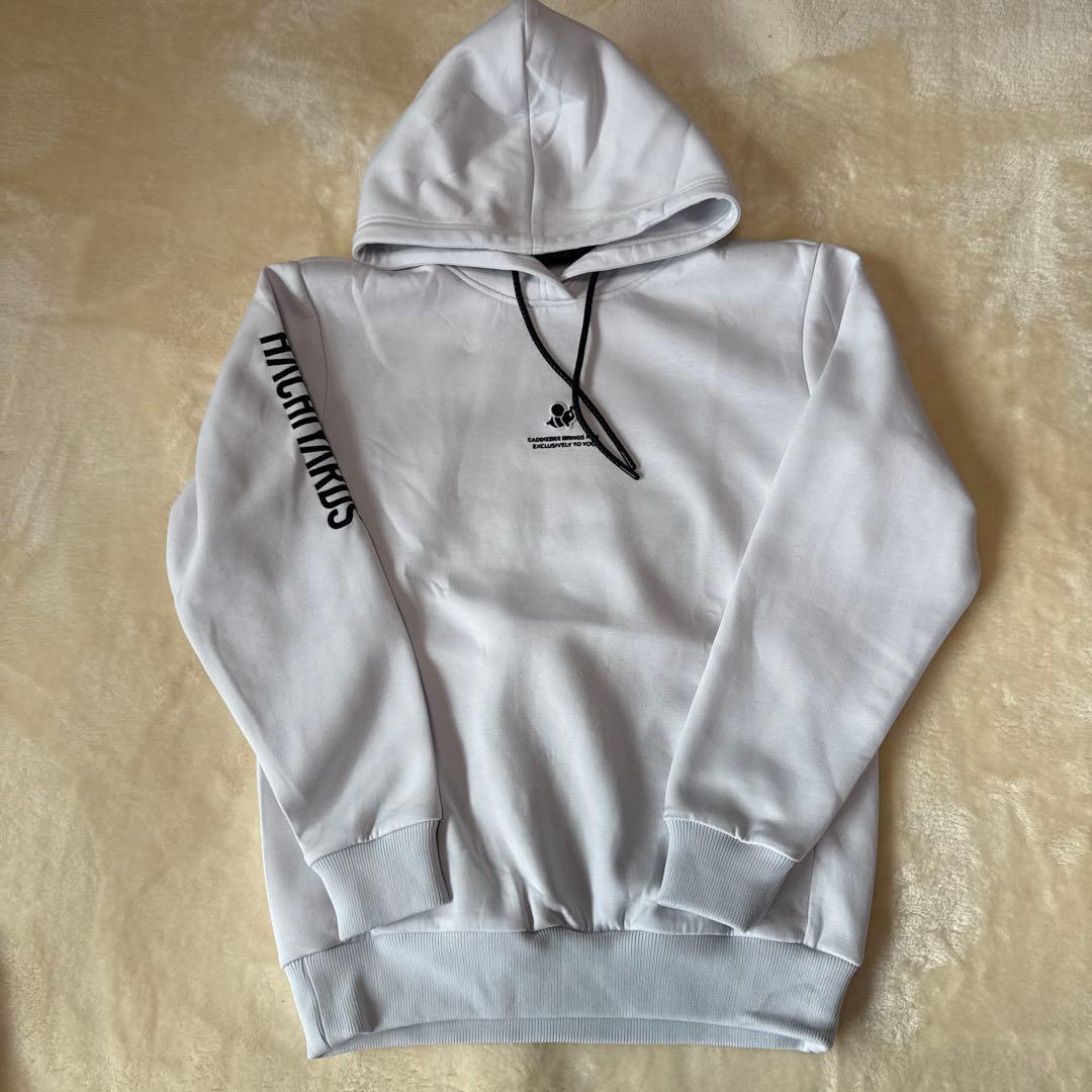 8ヤーズ ホワイト フード付き パーカー