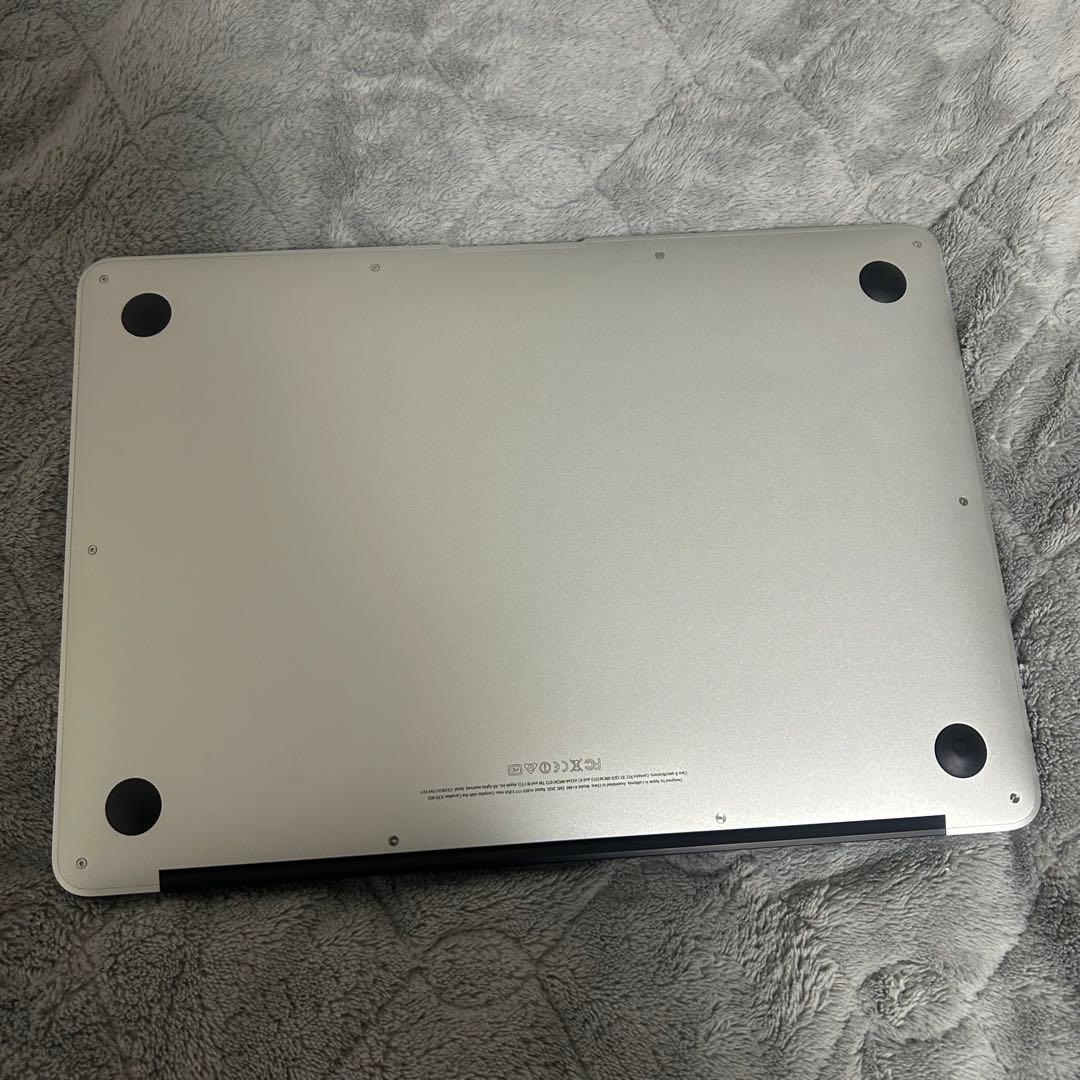 Apple MacBook Air シルバー