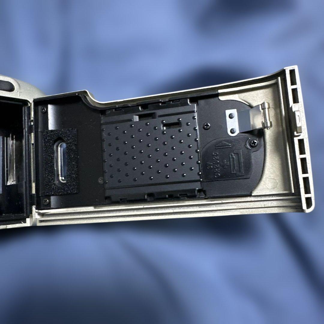 Kyocera Campus 70 コンパクトフィルムカメラ