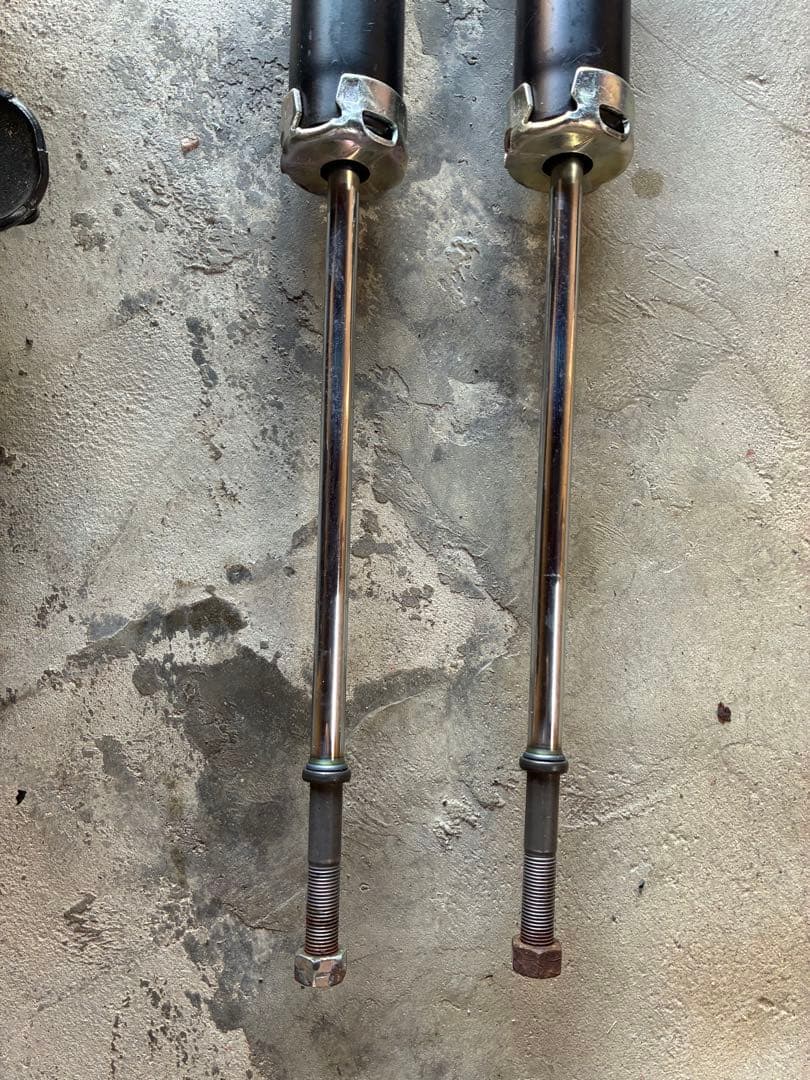 ヴェルファイア20系純正サスペンション