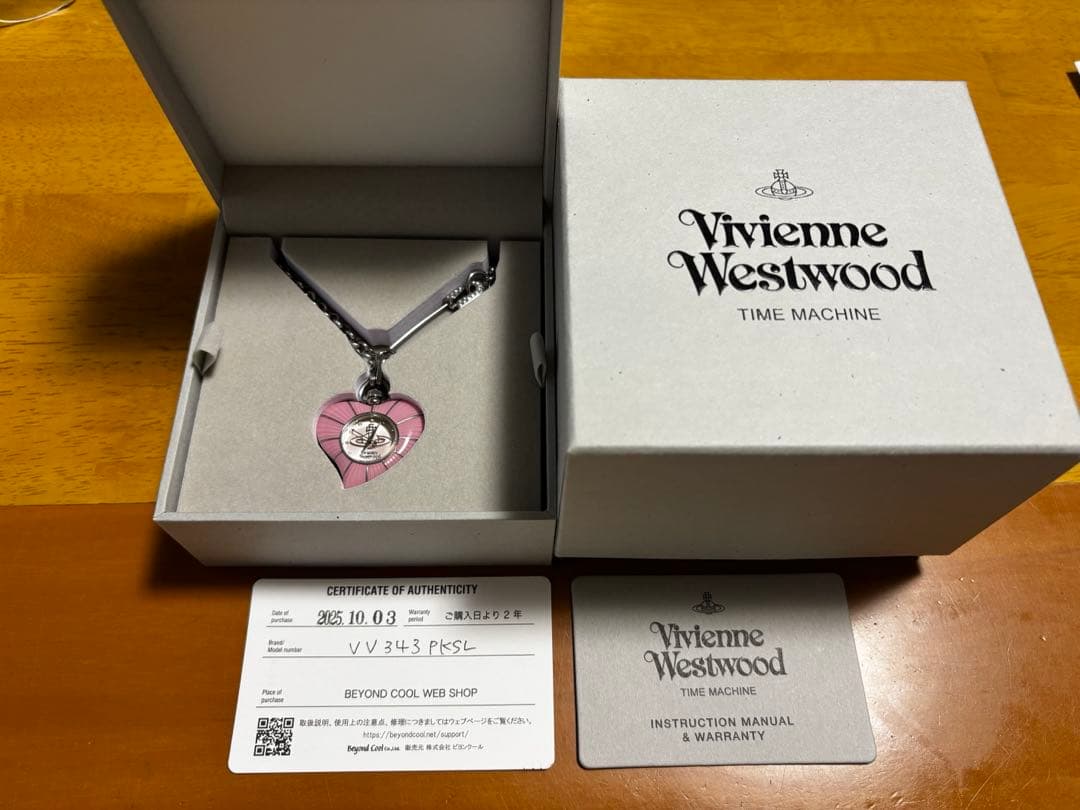 Vivienne Westwood ネックレス ピンク ハート型
