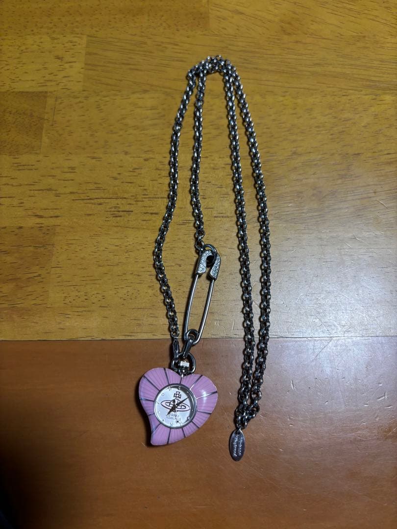 Vivienne Westwood ネックレス ピンク ハート型