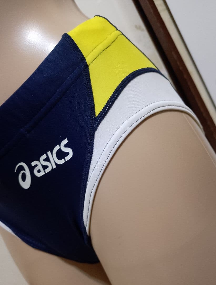 ニ*ん様 asics 陸上 女子 Ｌ レーシングショーツ ブルマ