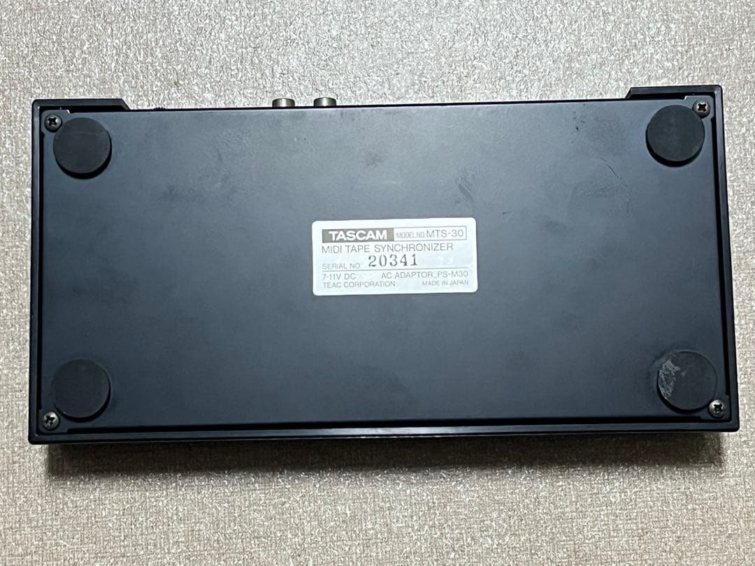 TASCAMタスカムMTS-30 MIDIテープシンクロナイザー