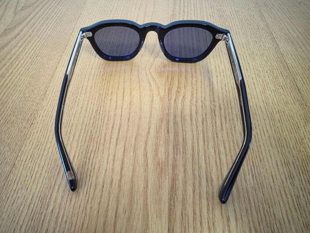 EYEVAN JORDAN THE ROW サングラス