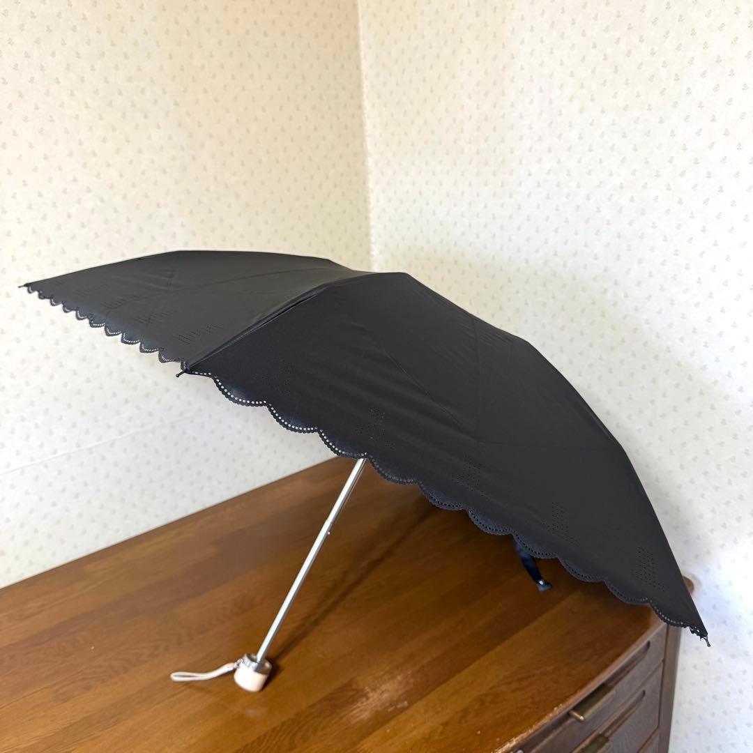 ★新品★ランバンコレクション　晴雨兼用　折りたたみ日傘　１級遮光　遮熱　黒　ロゴ