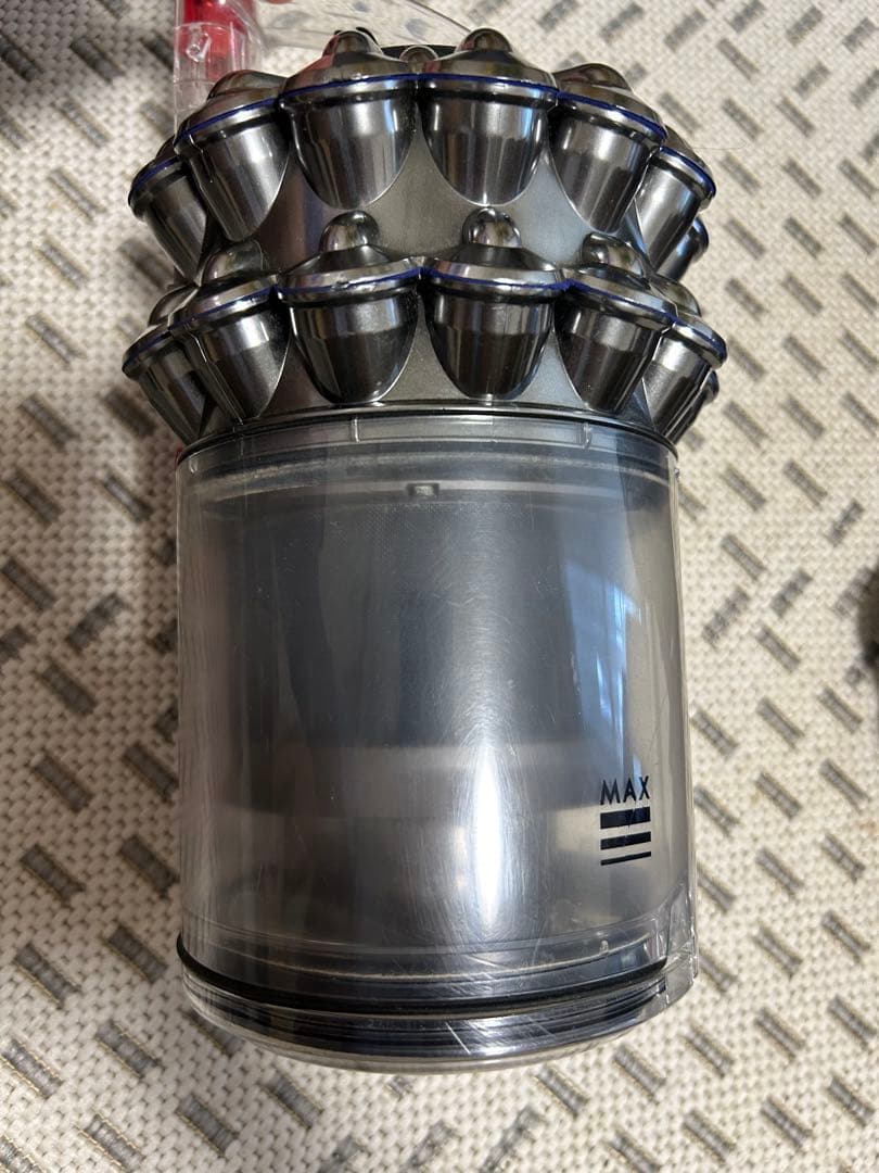 dyson ダイソン DC63 サイクロン式掃除機