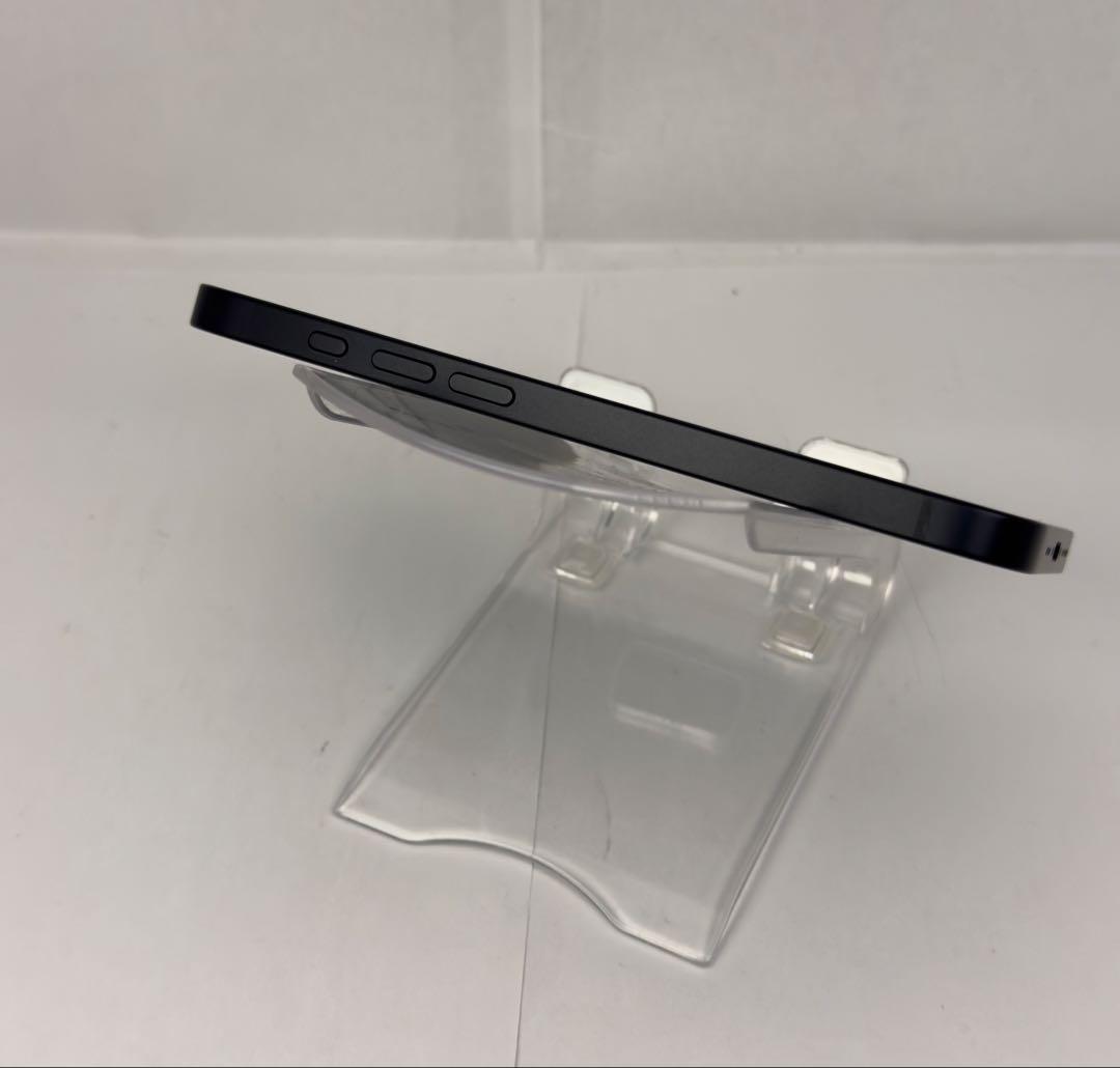 iPhone16e 128GBブラック 海外版 SIMフリー care+保証付き