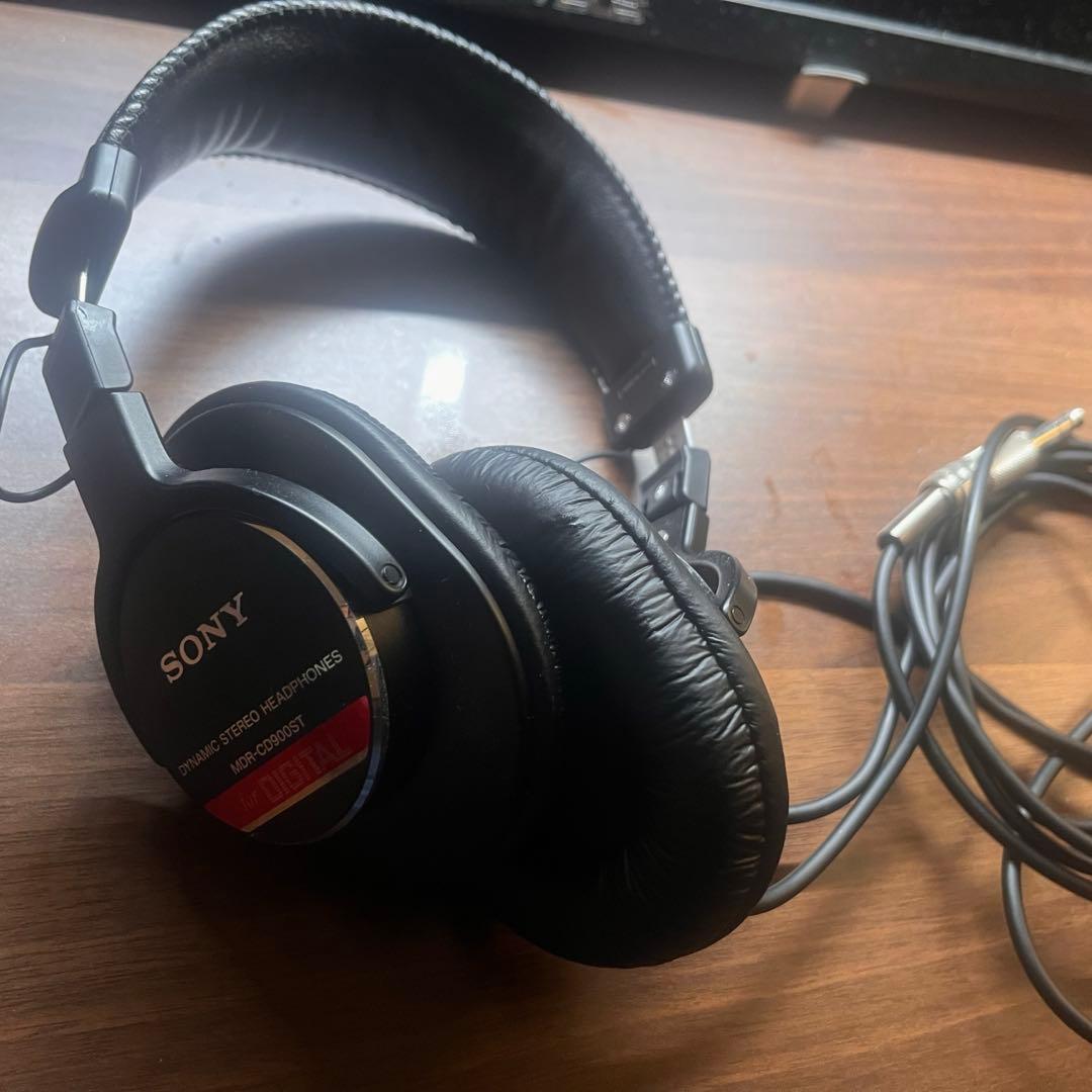 ヘッドホン SONY MDR-900ST