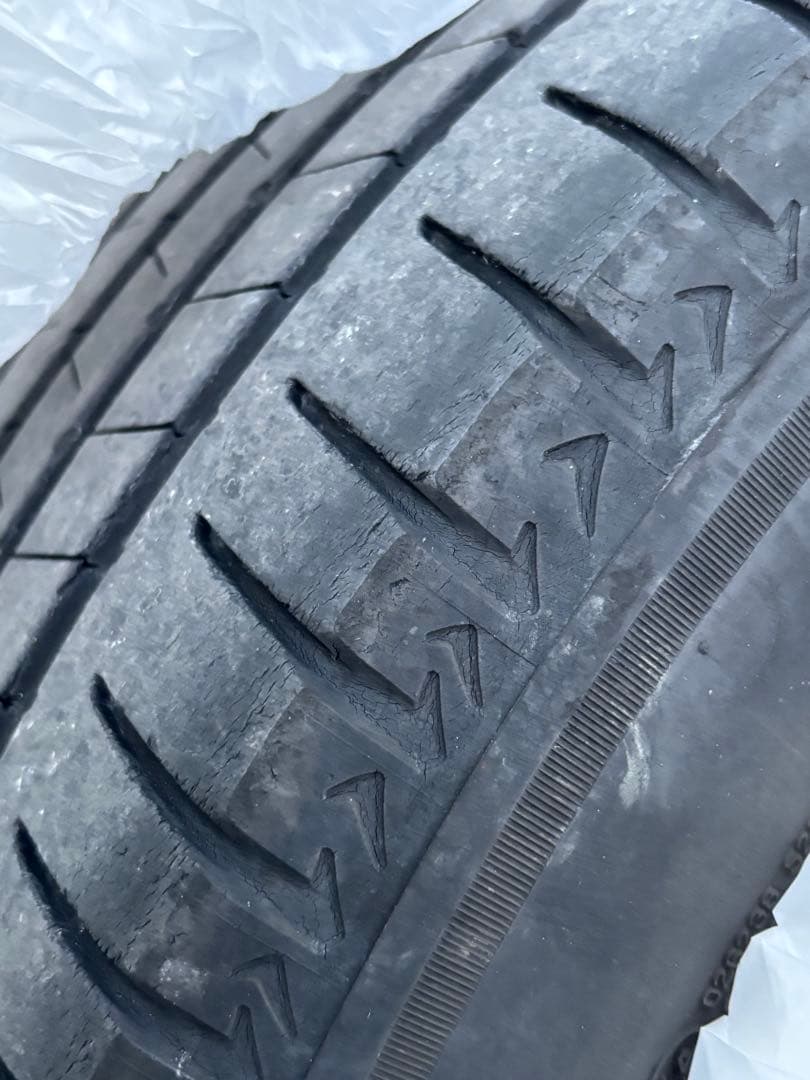 デリカd5 前期　純正ホイール&タイヤ　4本セット