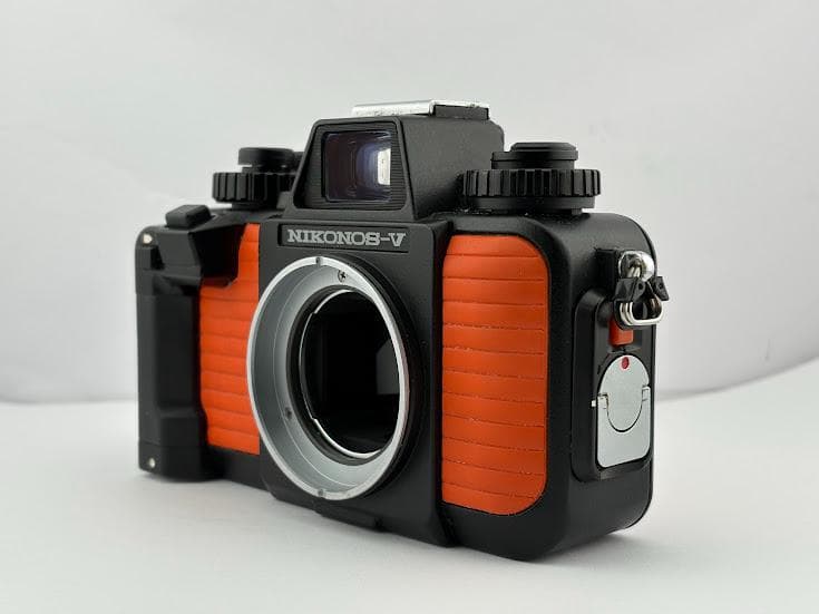 ★ジャンク★ニコンNIKON ニコノス NIKONOS-V ボディ オレンジ