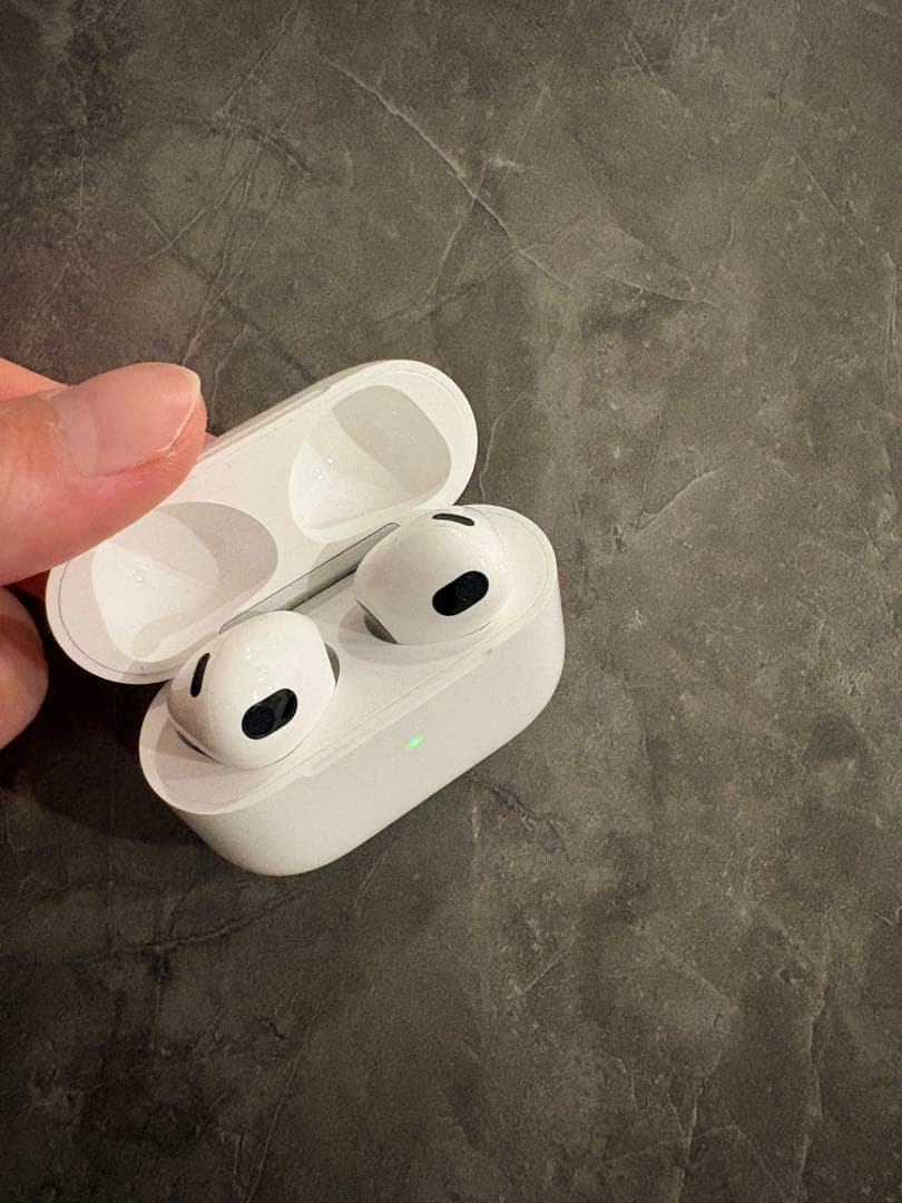 AirPods（第3世代）本体　箱付き