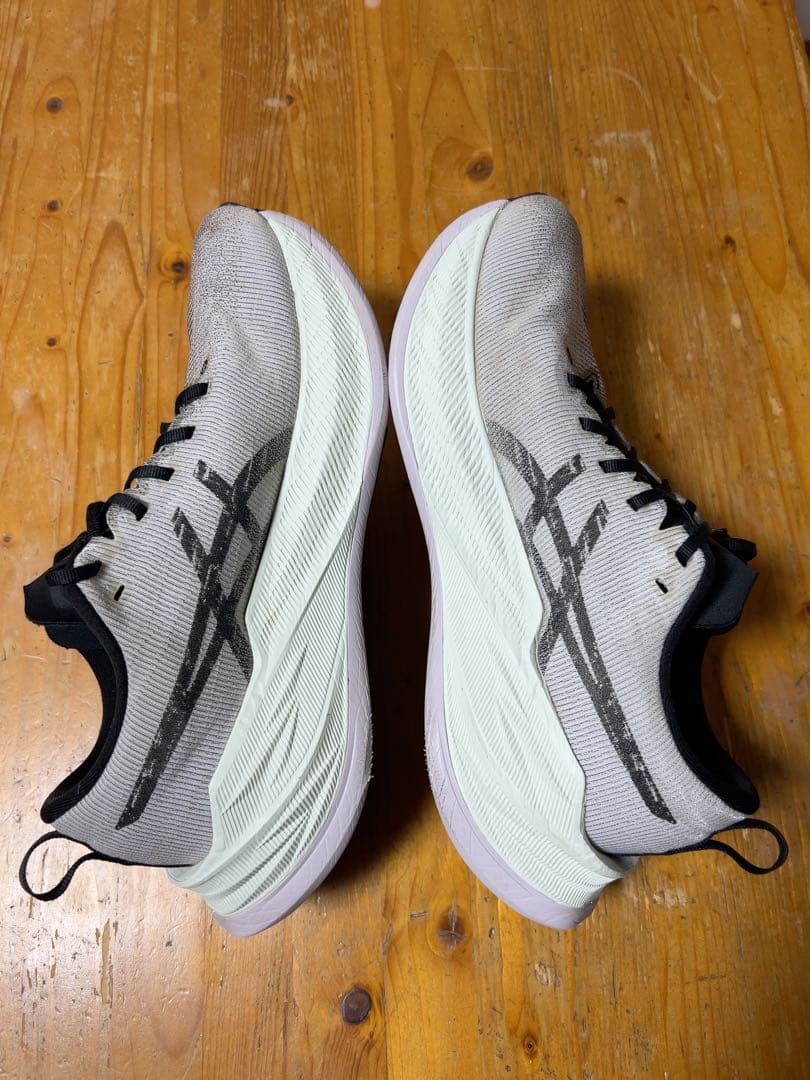 ASICS スーパーブラスト