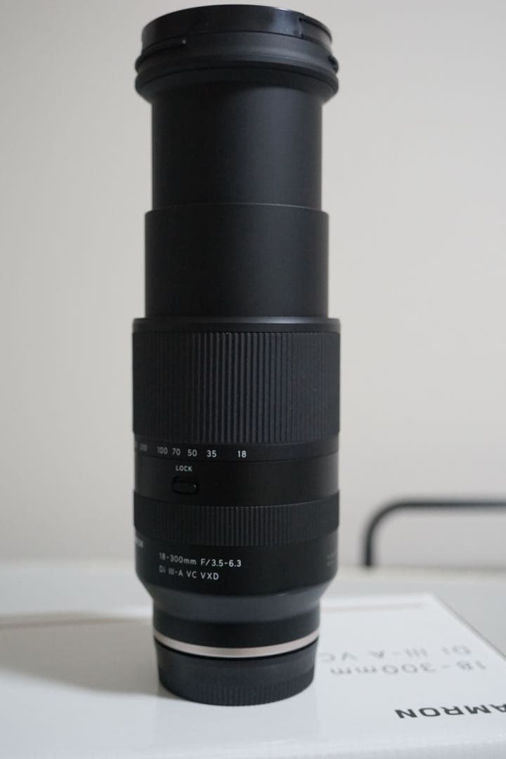 タムロン 18-300mm F3.5-6.3DiⅢ-A VC VXD B061S