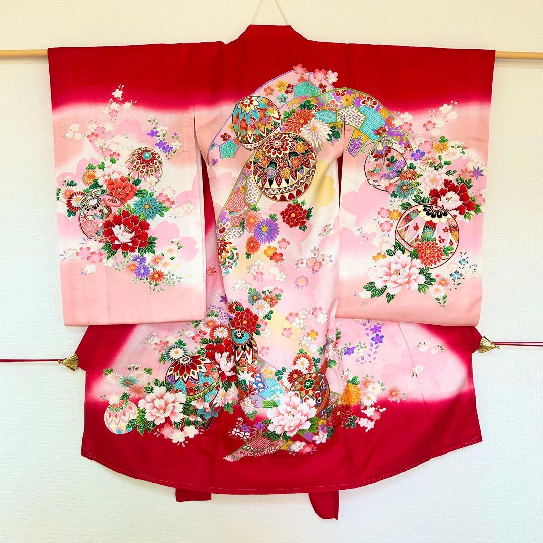 着物　お宮参り　産着　祝着　赤　ピンク　鞠　四季草花　金駒刺繍　女の子　襦袢付き