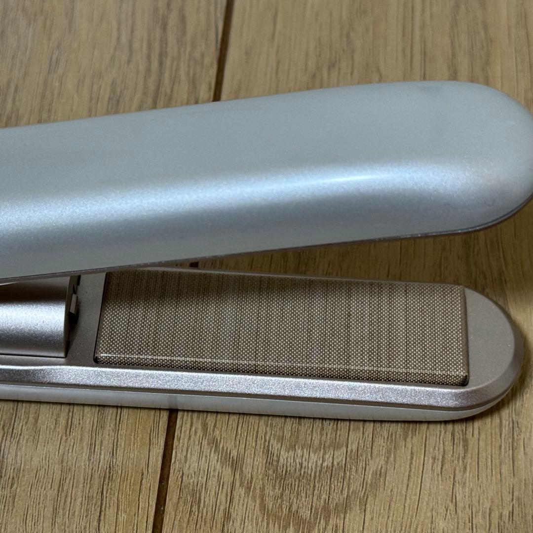 【さくら】KINUJO LuxeJewel コードレス ヘアアイロン