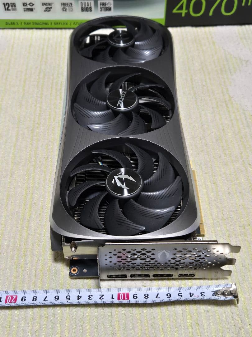 グラフィックボード・グラボ・ビデオカード ZOTAC GeForce RTX 4070 Ti 12GB