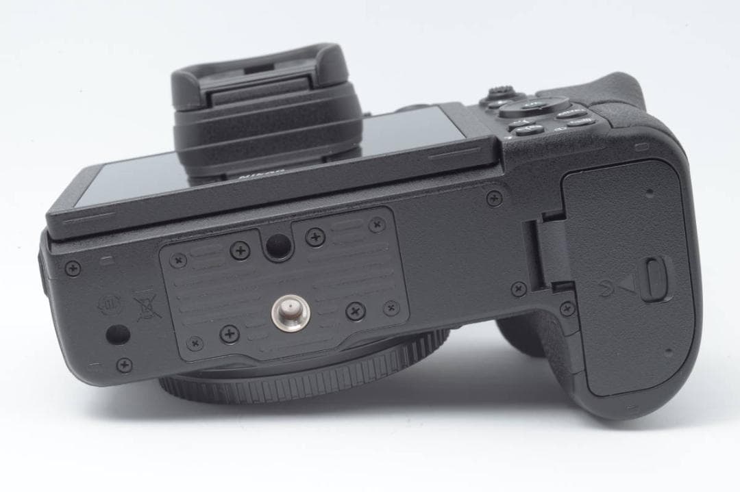 ■美品　Nikon (ニコン) 「Z 6」ボディ+ おまけ多数