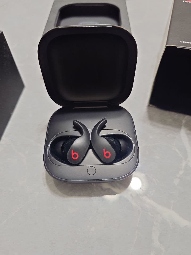 Beats Fit Pro ノイズキャンセリングイヤホン ブラック ビーツ