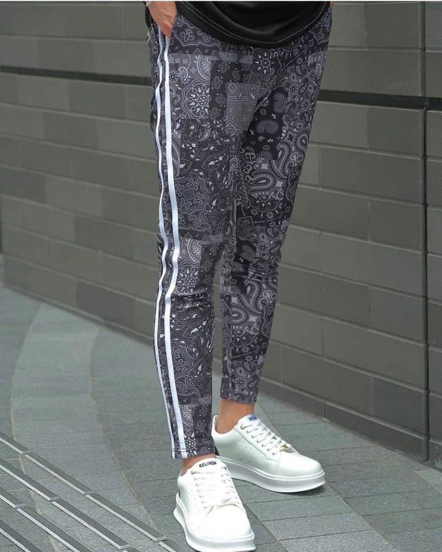 ベリンダ Belinda ペイズリーパンツ スキニーパンツ ホワイトストライプ
