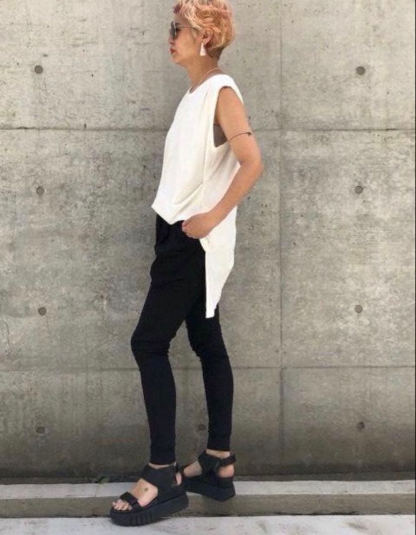 かんちゃん様✨️KariAng カリアング　メリルハイテンションカットジョキニー