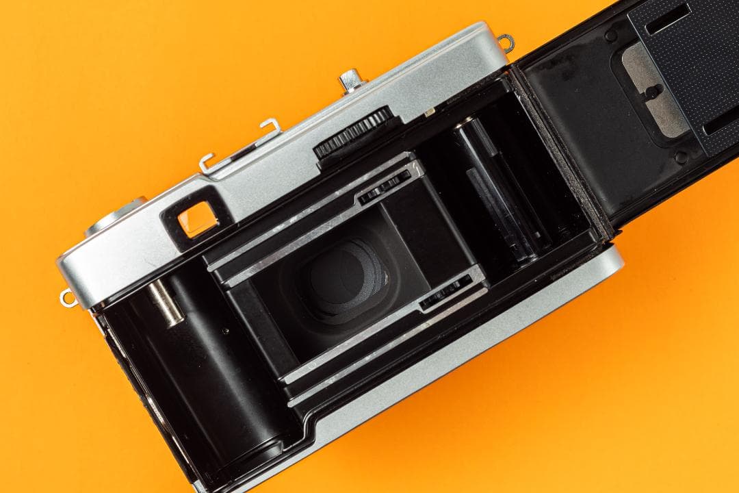 [#245] オリンパス OLYMPUS TRIP 35 - ジーンズ