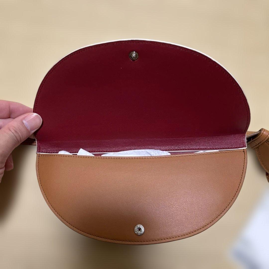 レザー ボディバッグ ホワイト/ブラウン