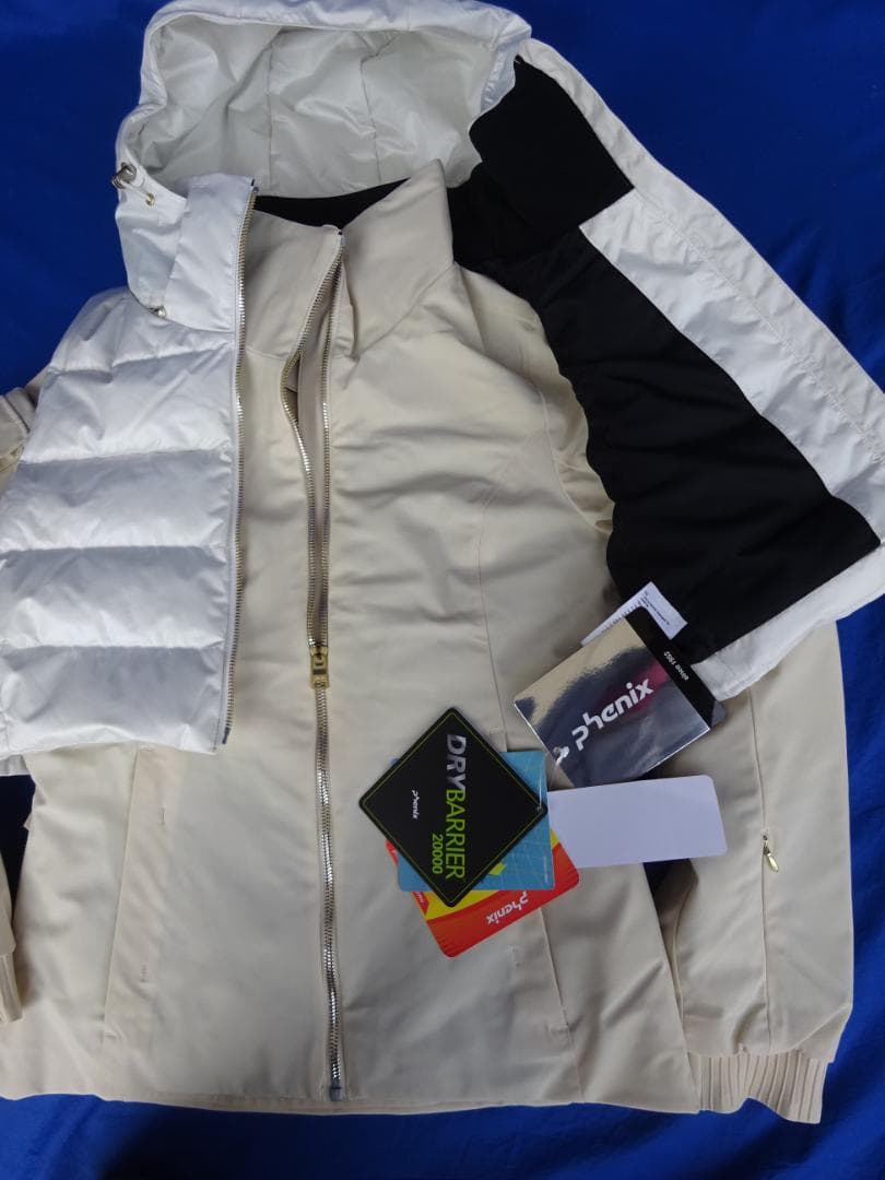★未使用★フェニックス レディースMサイズ スキージャケット ダウン ベージュ