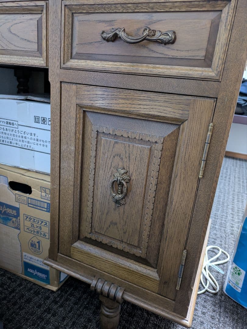 一面鏡の鏡台（ドレッサー）