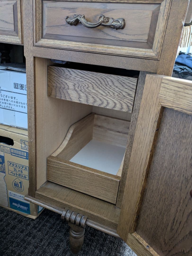 一面鏡の鏡台（ドレッサー）