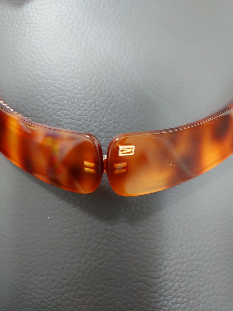 ALEXANDRE DE PARIS ブラウンバナナクリップ