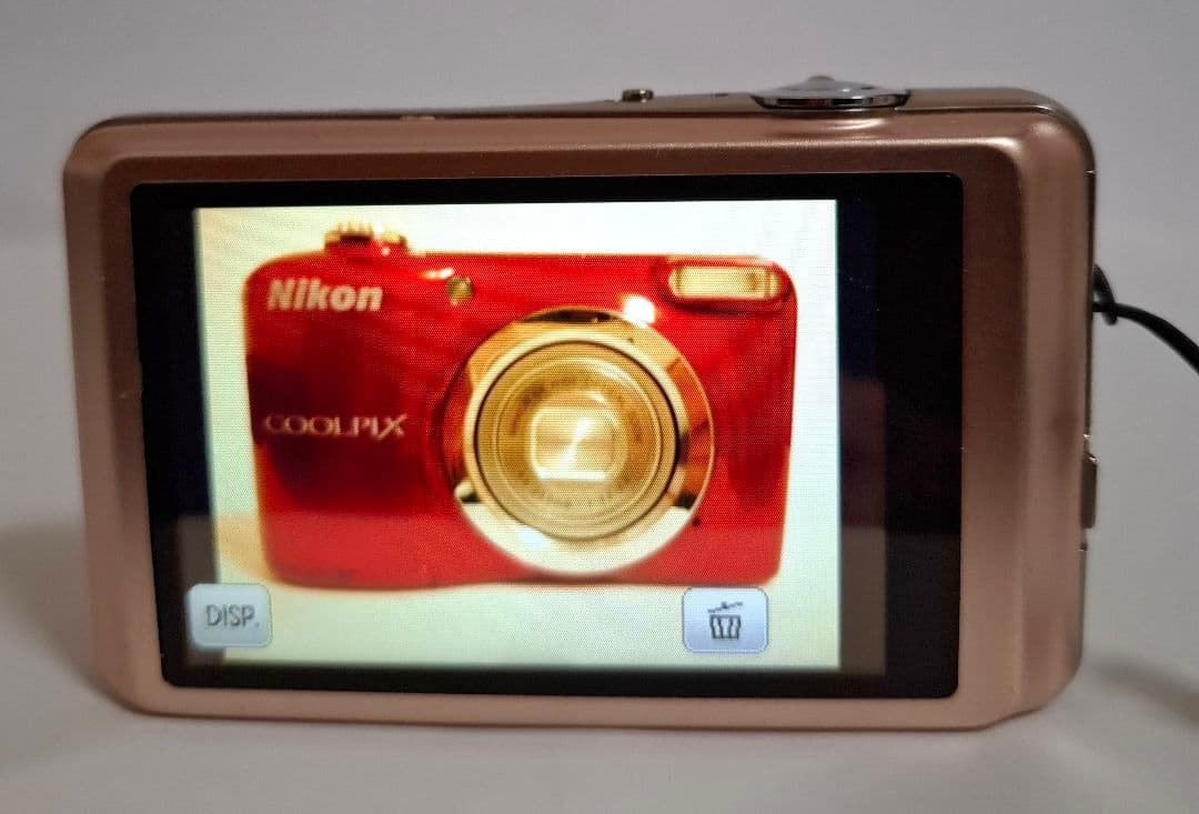 [美品]パナソニック Panasonic LUMIX DMC-FH7 コンデジ