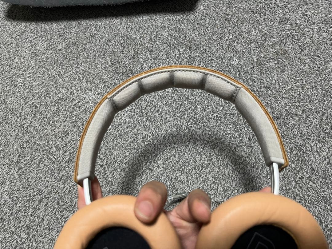 B&O BeoPlay H6オーバーイヤーヘッドフォン ベージュ