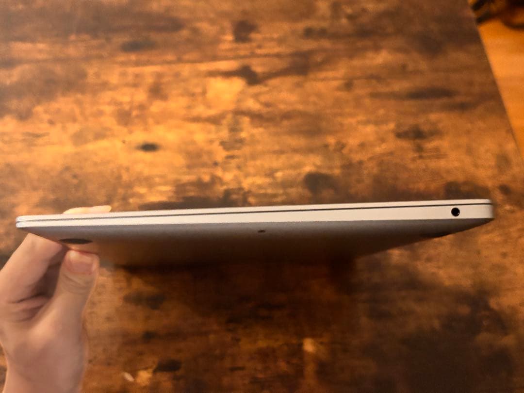 Apple M1 MacBook Air シルバー 本体