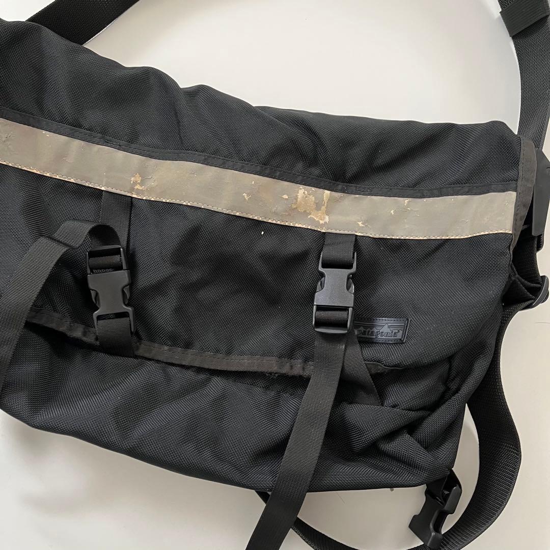 パタゴニア クリティカルマスバッグ　メッセンジャーバッグ　ブラック