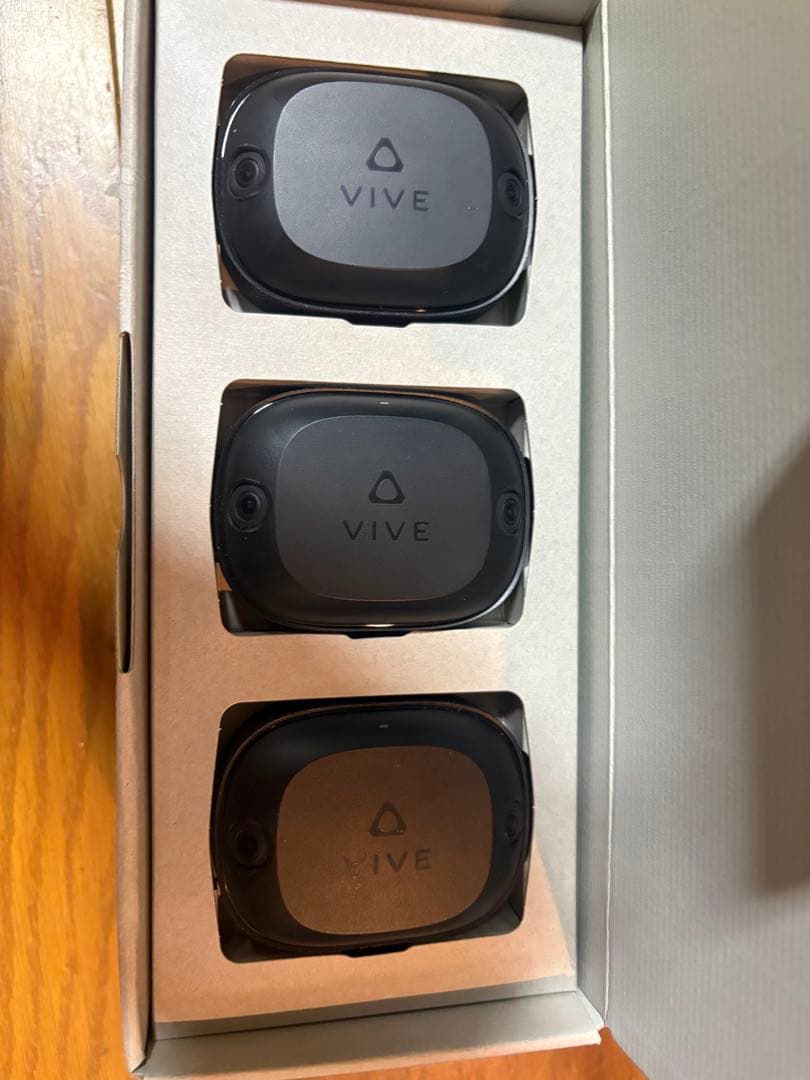 その他 VIVE ultimate tracker