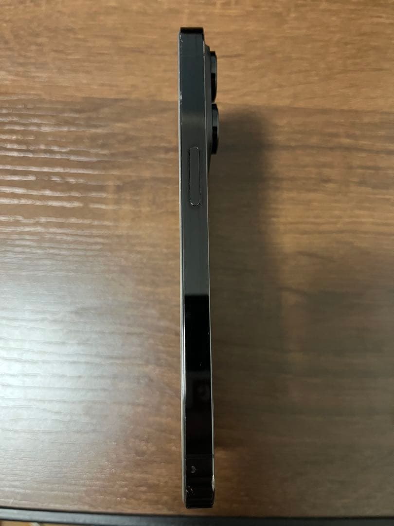 【早い者勝ち】iPhone 14 Pro スペースブラック 本体 背面割れ