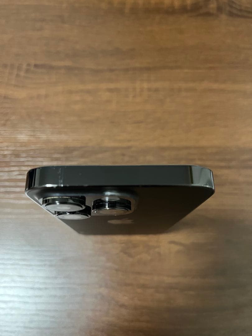 【早い者勝ち】iPhone 14 Pro スペースブラック 本体 背面割れ