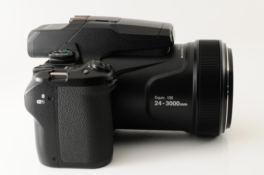 【美品 箱付き】ニコン NIKON COOLPIX P1000 デジタルカメラ