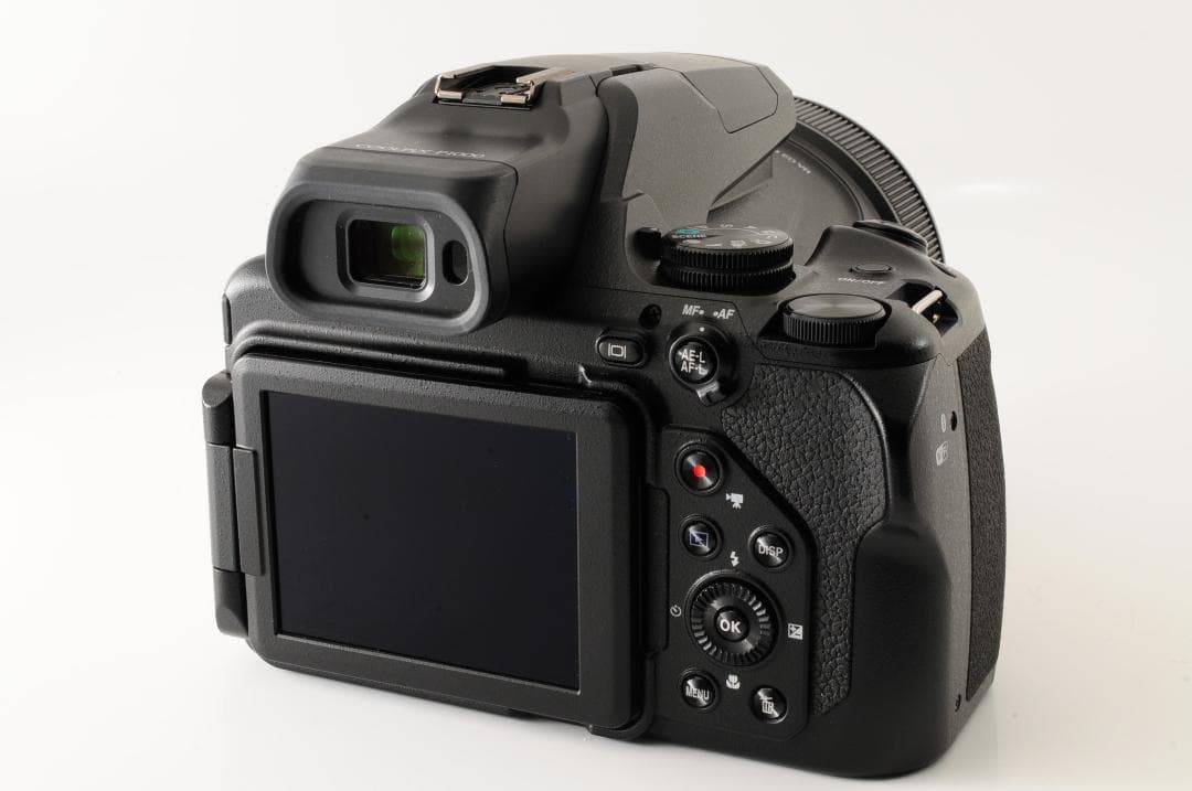 【美品 箱付き】ニコン NIKON COOLPIX P1000 デジタルカメラ