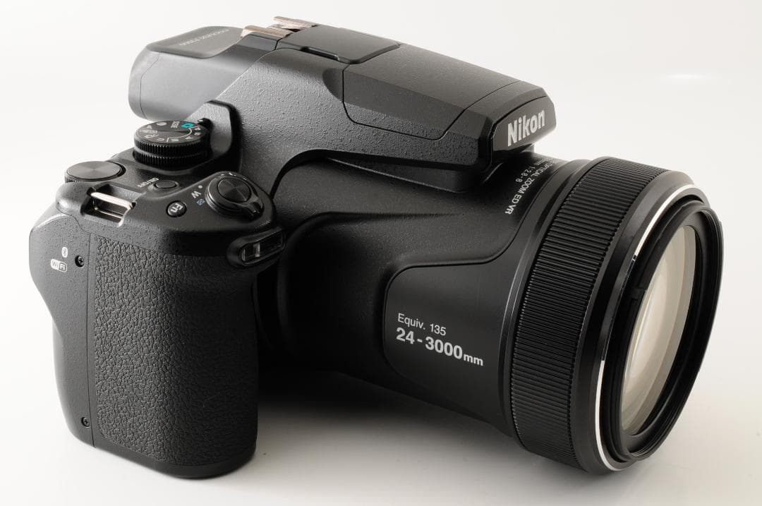 【美品 箱付き】ニコン NIKON COOLPIX P1000 デジタルカメラ