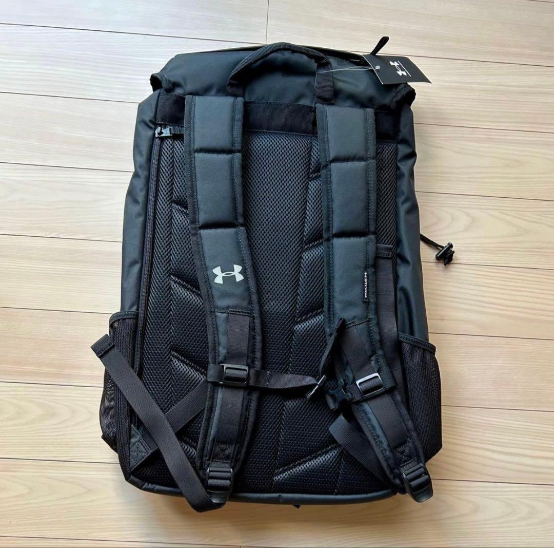 UNDER ARMOUR バックパック　ワイルドナイツのロゴ付き