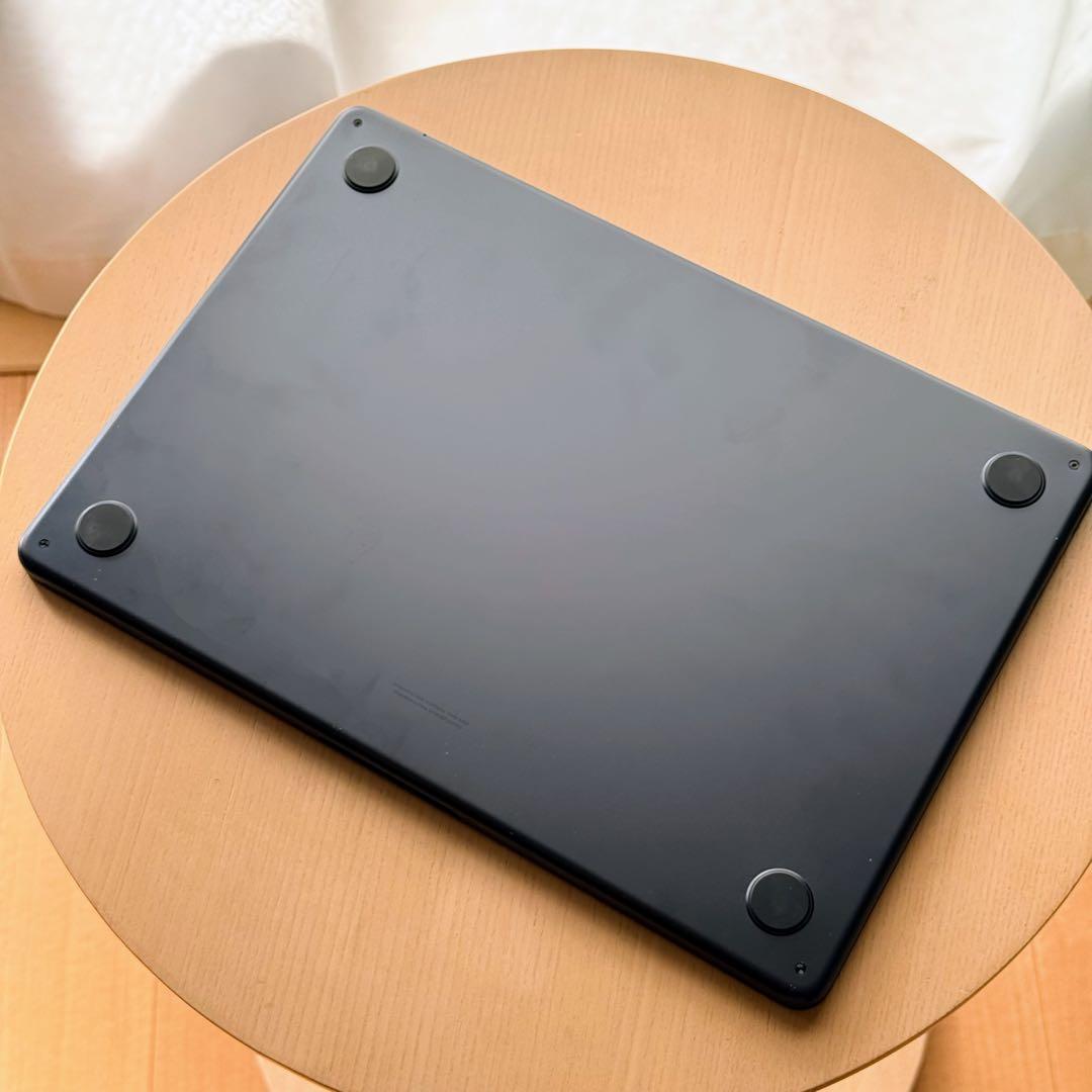 M2 Macbook Air 13” ミッドナイト16/512GB（US配列）