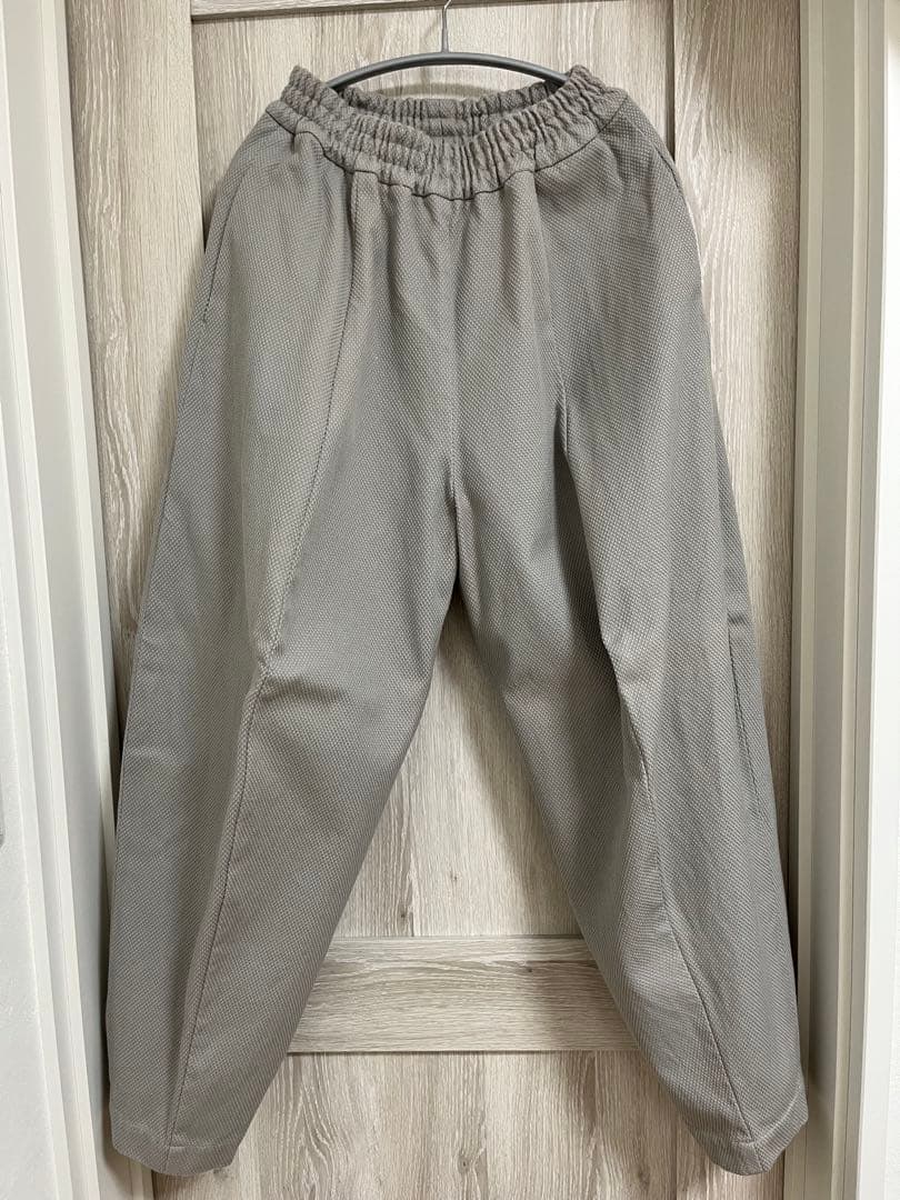 entwa テーパードパンツ SASHIKO