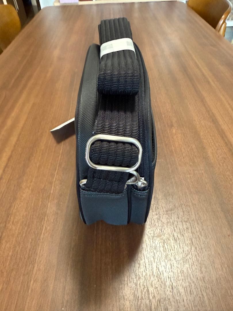 LACOSTE NEW CLASSIC ショルダーバッグ ブラック