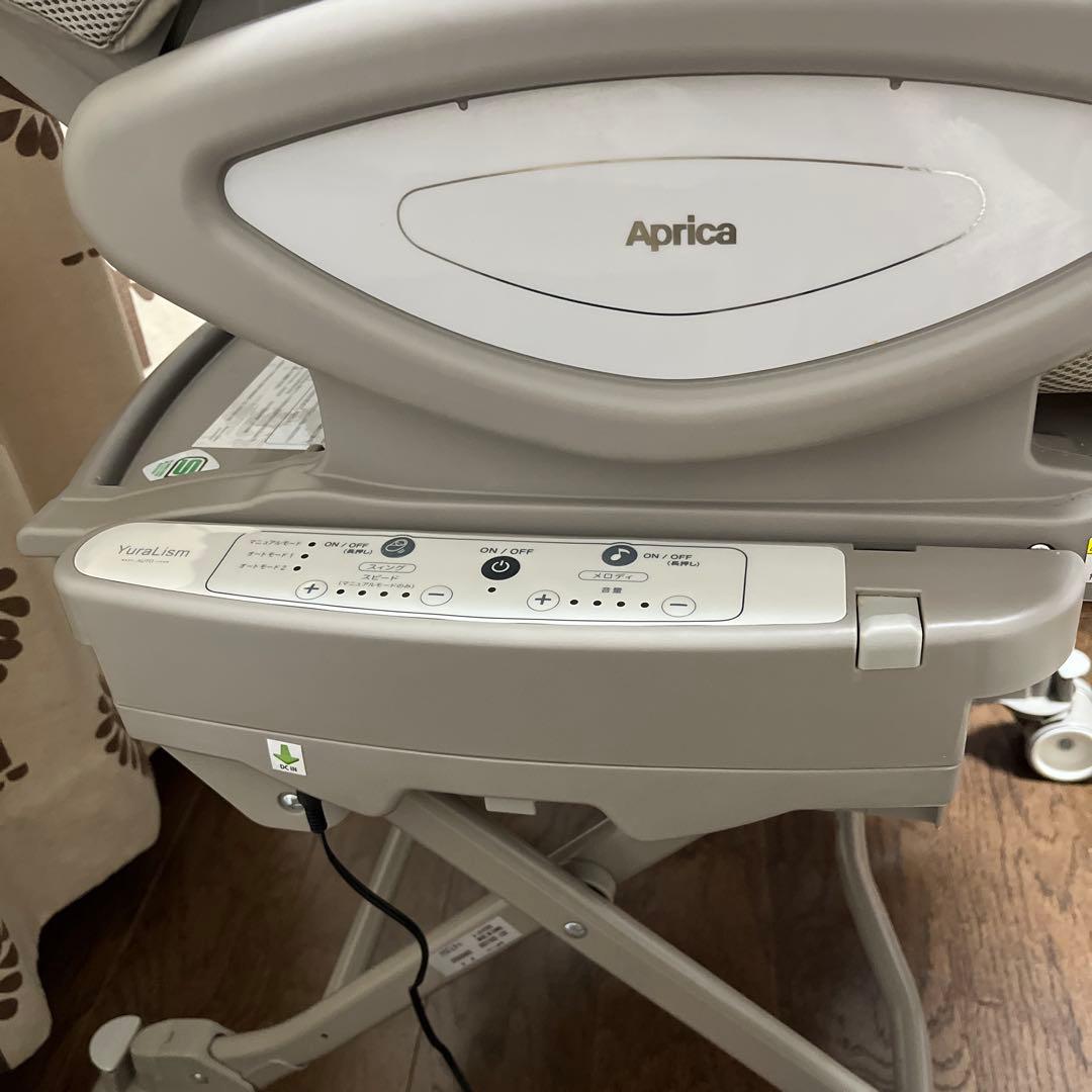 まろんさん専用　Aprica 電動ベビーチェア ユラリズム　オート