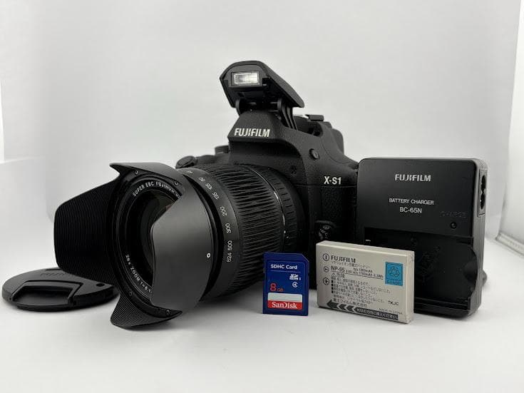 ★極上美品★フジフィルム X-S1★バッテリー、充電器、SDHCカード付★